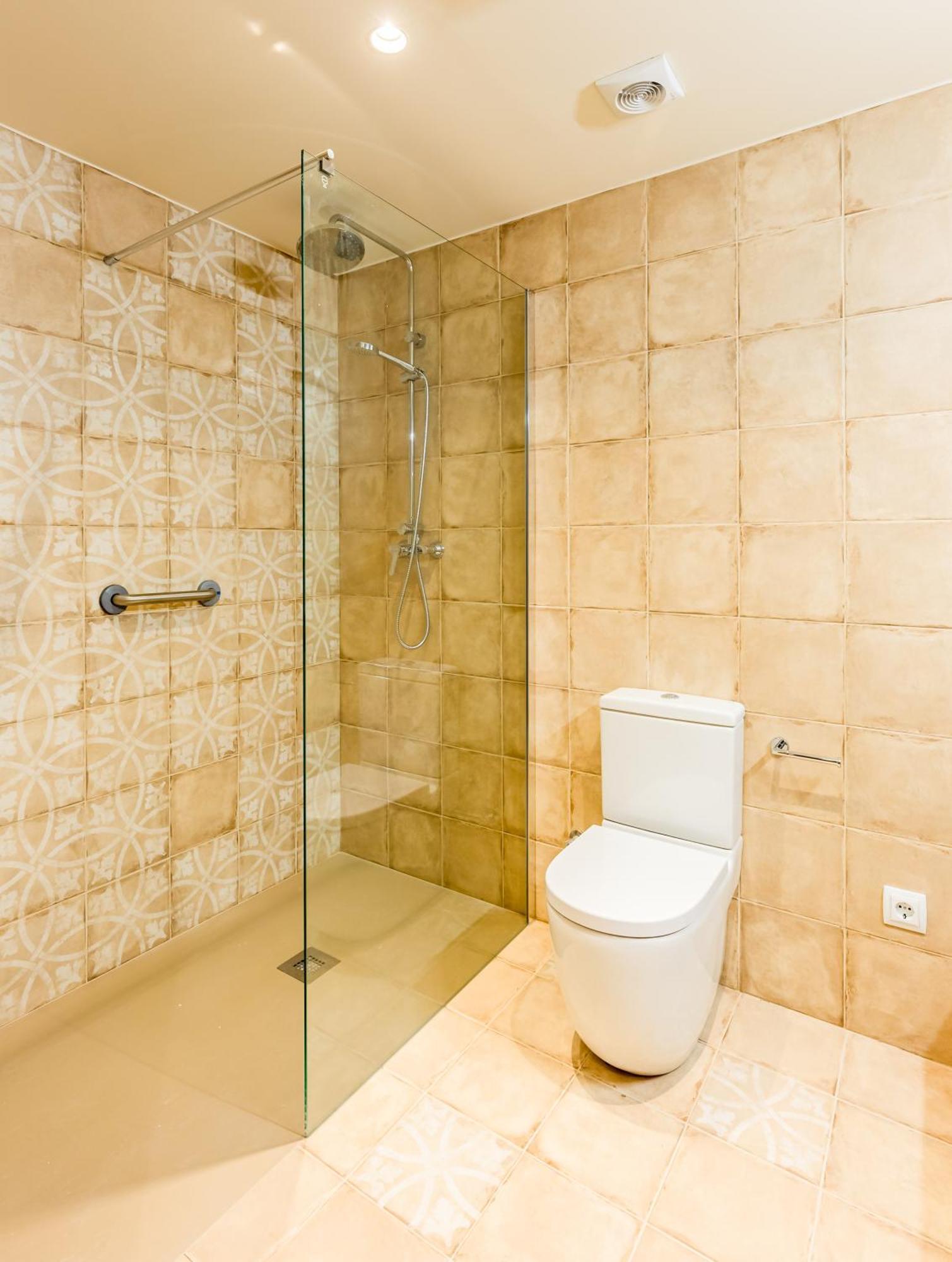 Can Cintet 3 Apartamento Con Terraza En Besalú Esterno foto