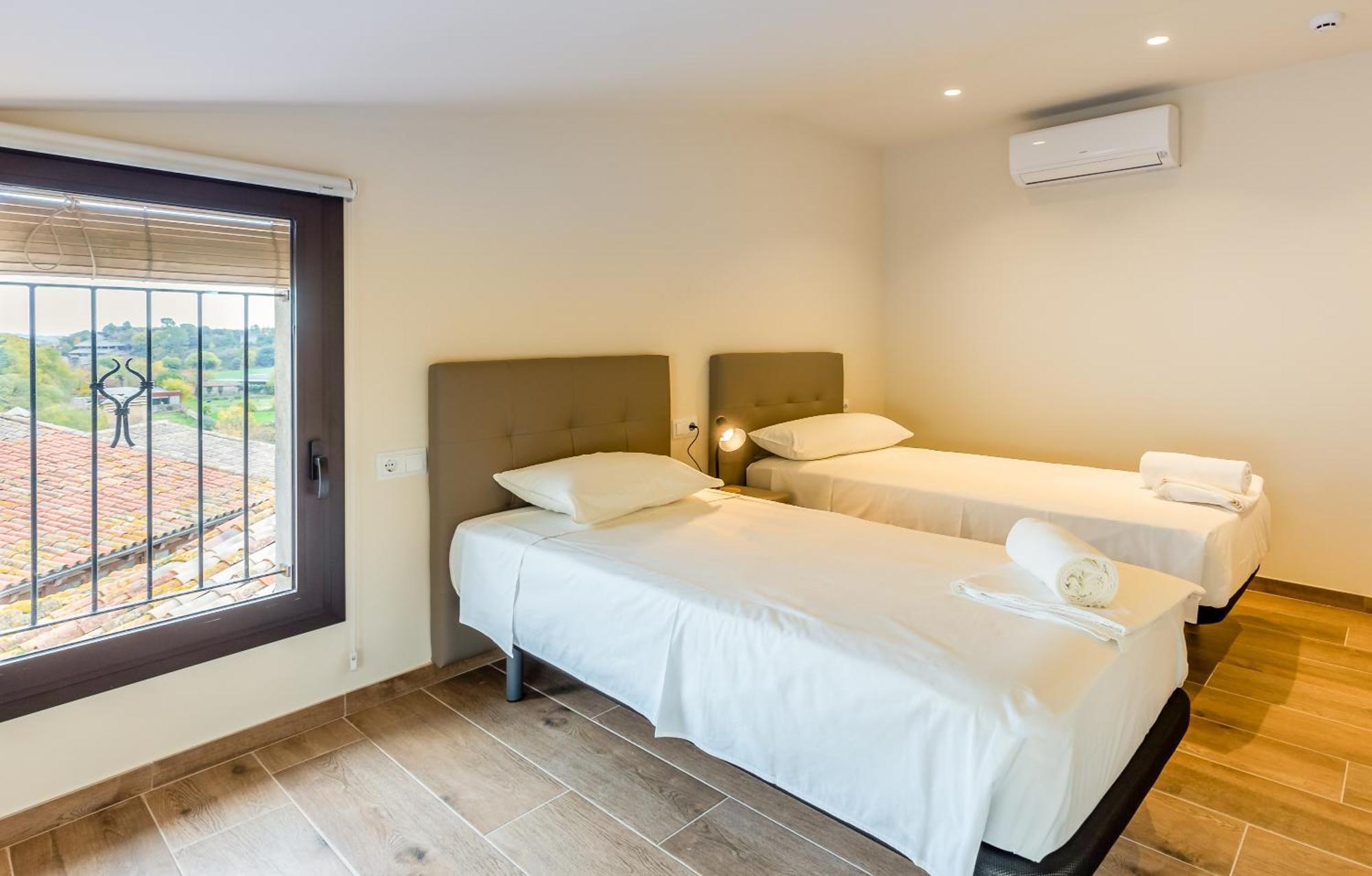 Can Cintet 3 Apartamento Con Terraza En Besalú Esterno foto