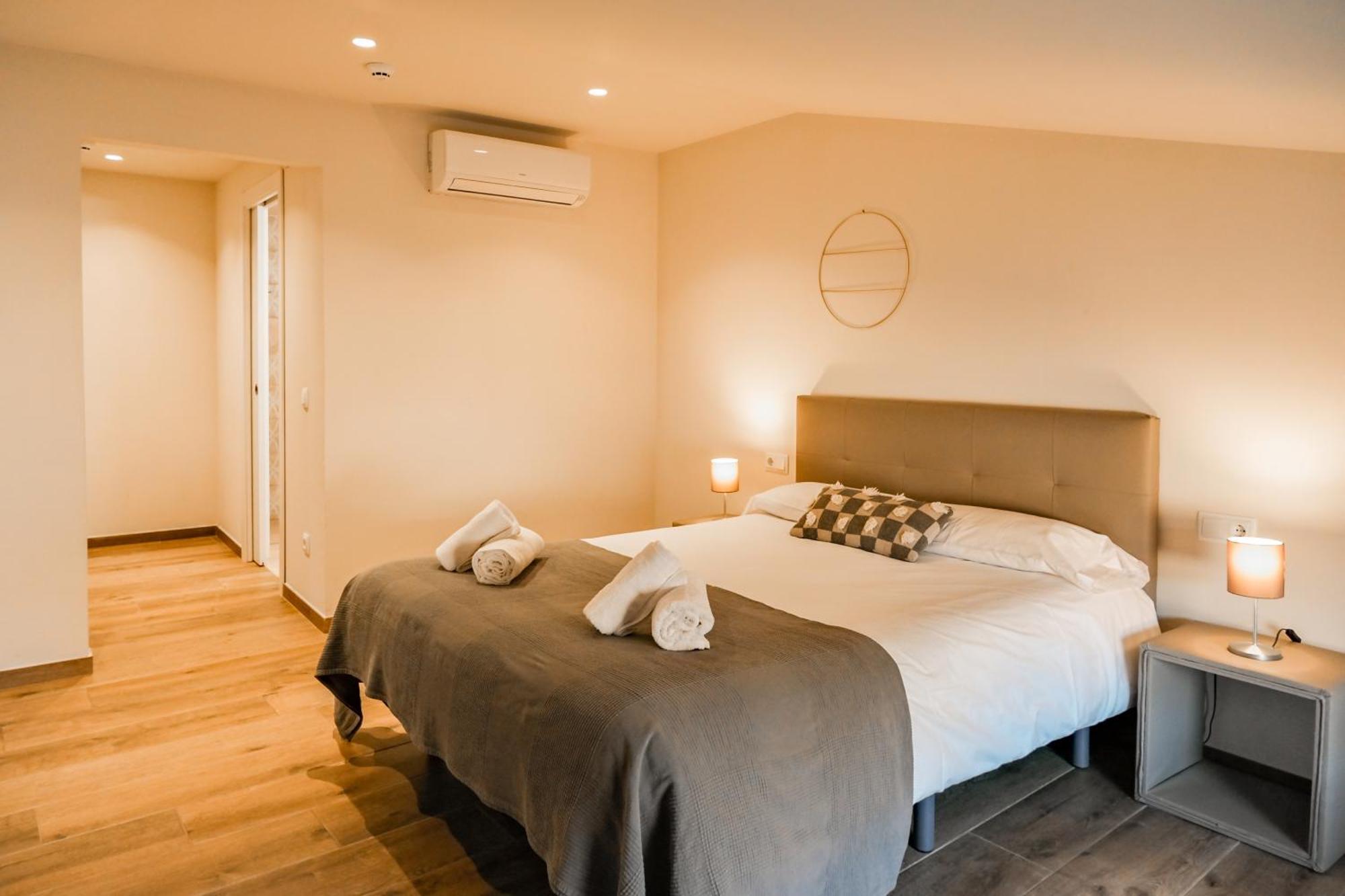 Can Cintet 3 Apartamento Con Terraza En Besalú Esterno foto