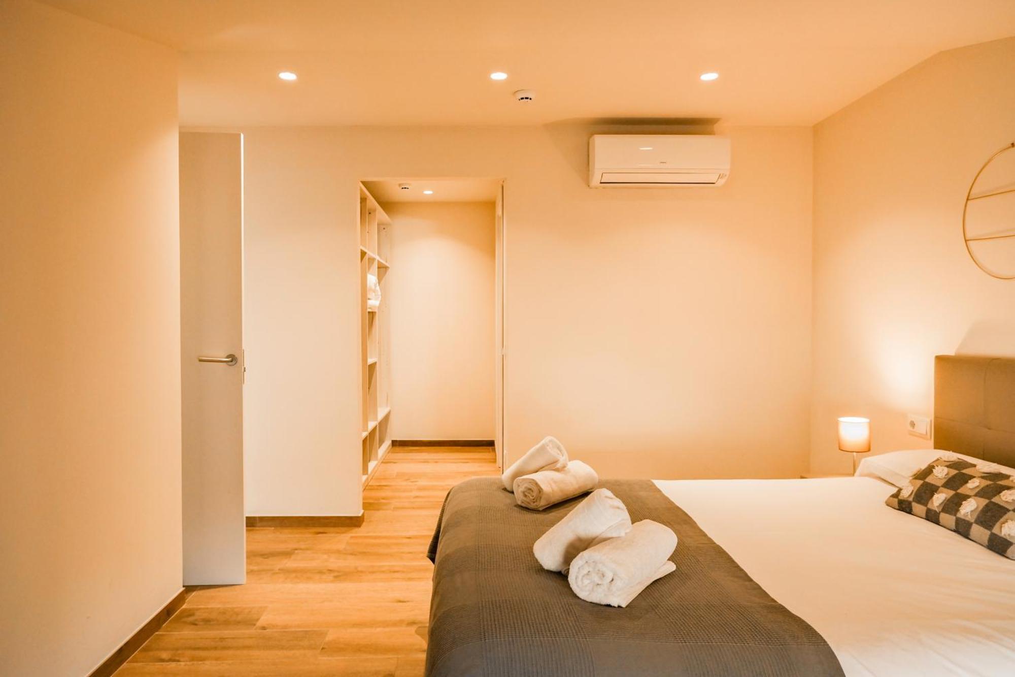 Can Cintet 3 Apartamento Con Terraza En Besalú Esterno foto
