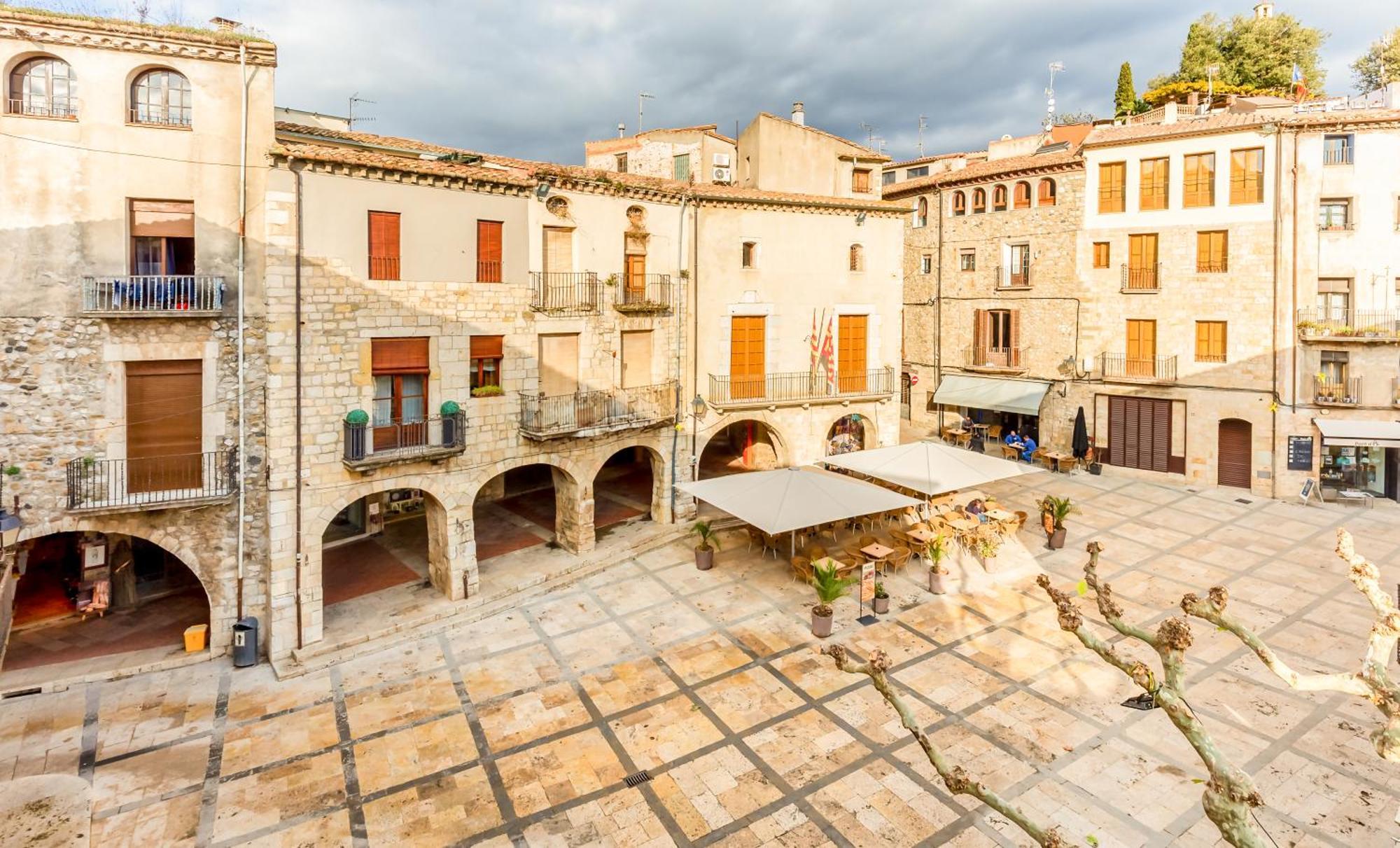 Can Cintet 3 Apartamento Con Terraza En Besalú Esterno foto